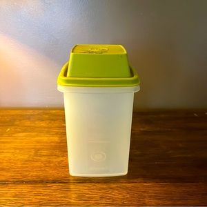 Tupperware vintage Pickles Container (no insert)